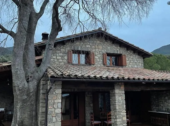 El Vilarot. La Casa De Piedra En La Naturaleza. * 赫罗纳