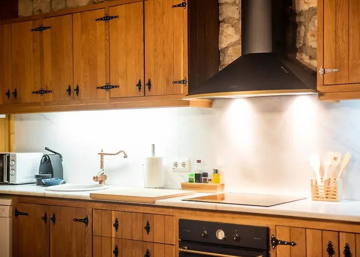 Шале El Vilarot. La Casa De Piedra En La Naturaleza. Жерона